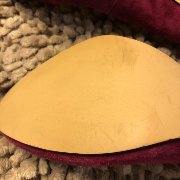 IVANKA TRUMP suede heals. - Picture 5 of 12